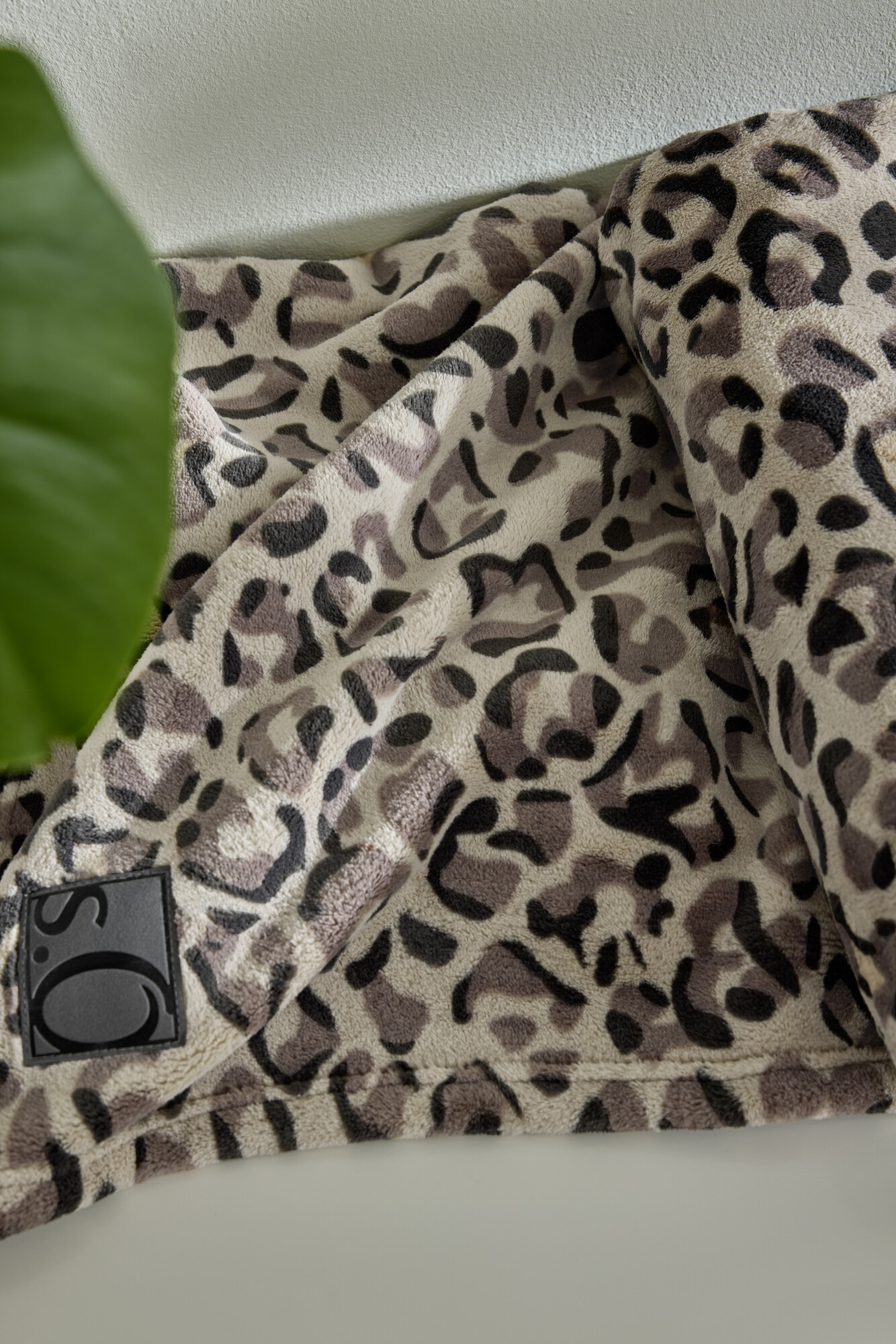 Leopardendruck, Plüschdecke, weiche Fleece, Tiermuster, Wandtuchdecke, Leopardendruck, Fleece, Decke, Schal, Muster, Leopardendruck, Flauschige Decke, weiches Fleece, Tiermuster, gefaltete Decke