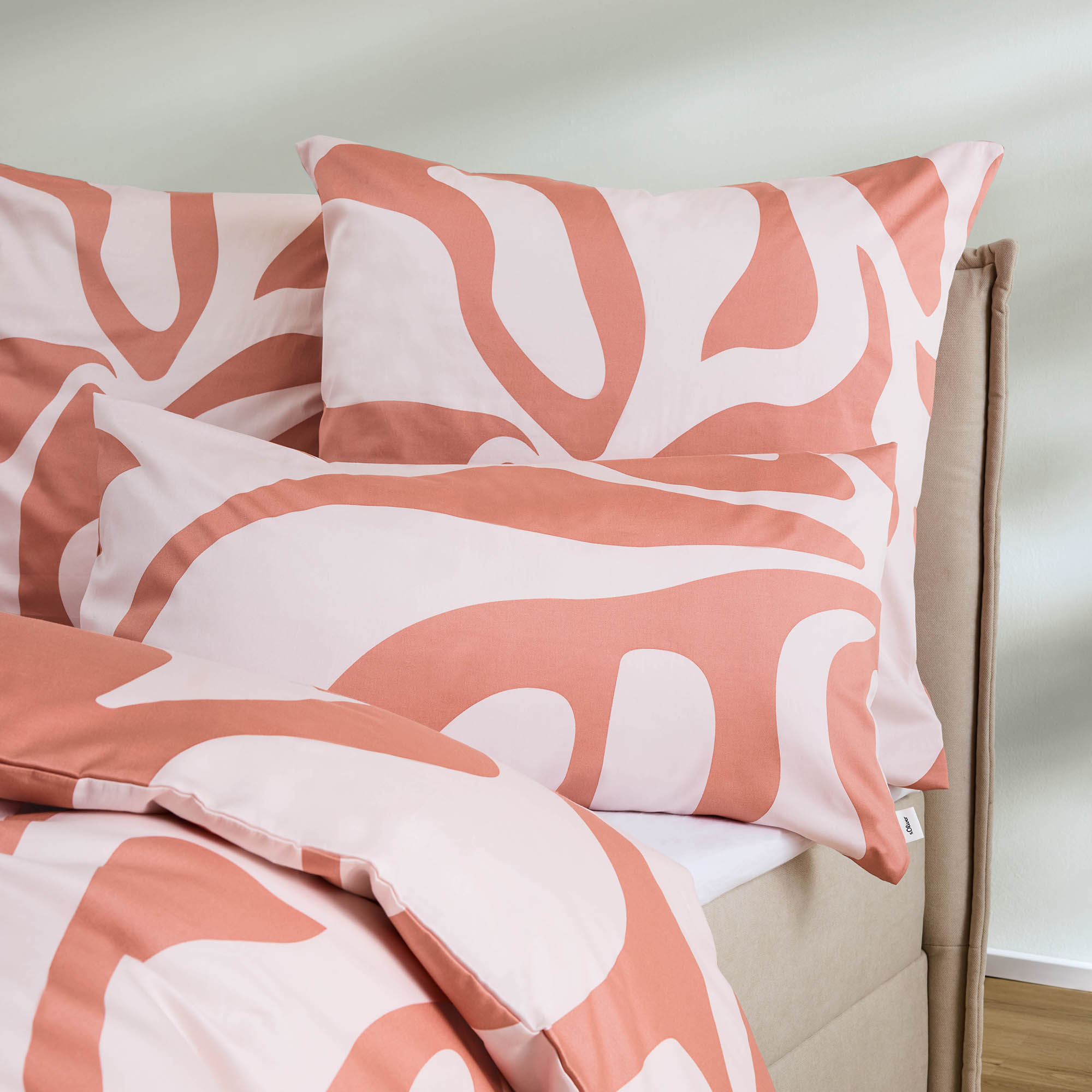 Kissen, Dekoration für Zuhause, Mobiliar, Bett