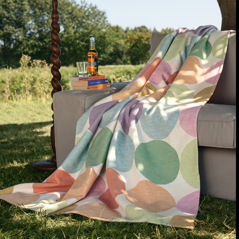 Furniture, Blanket, Quilt