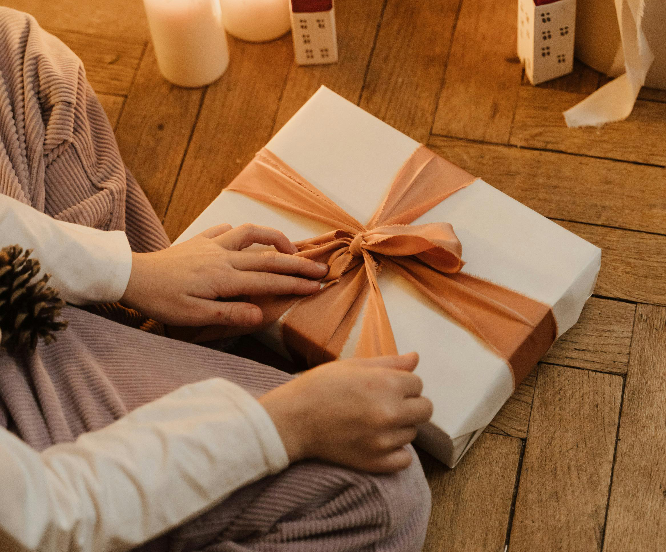 Person, Eröffnungsgeschenk