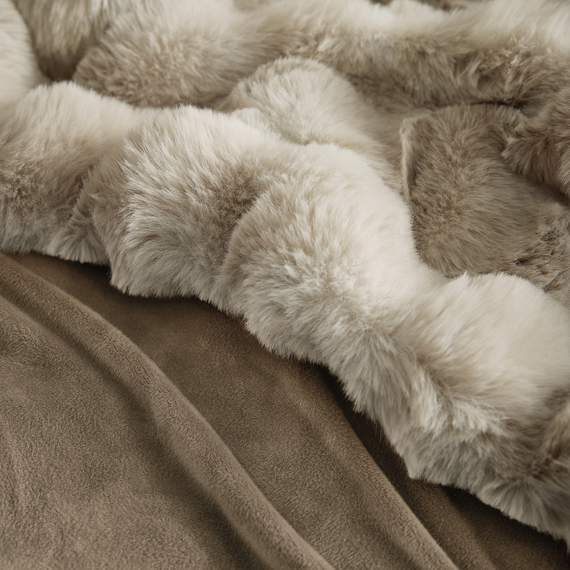 Bekleidung, Pelz, Dekoration für Zuhause