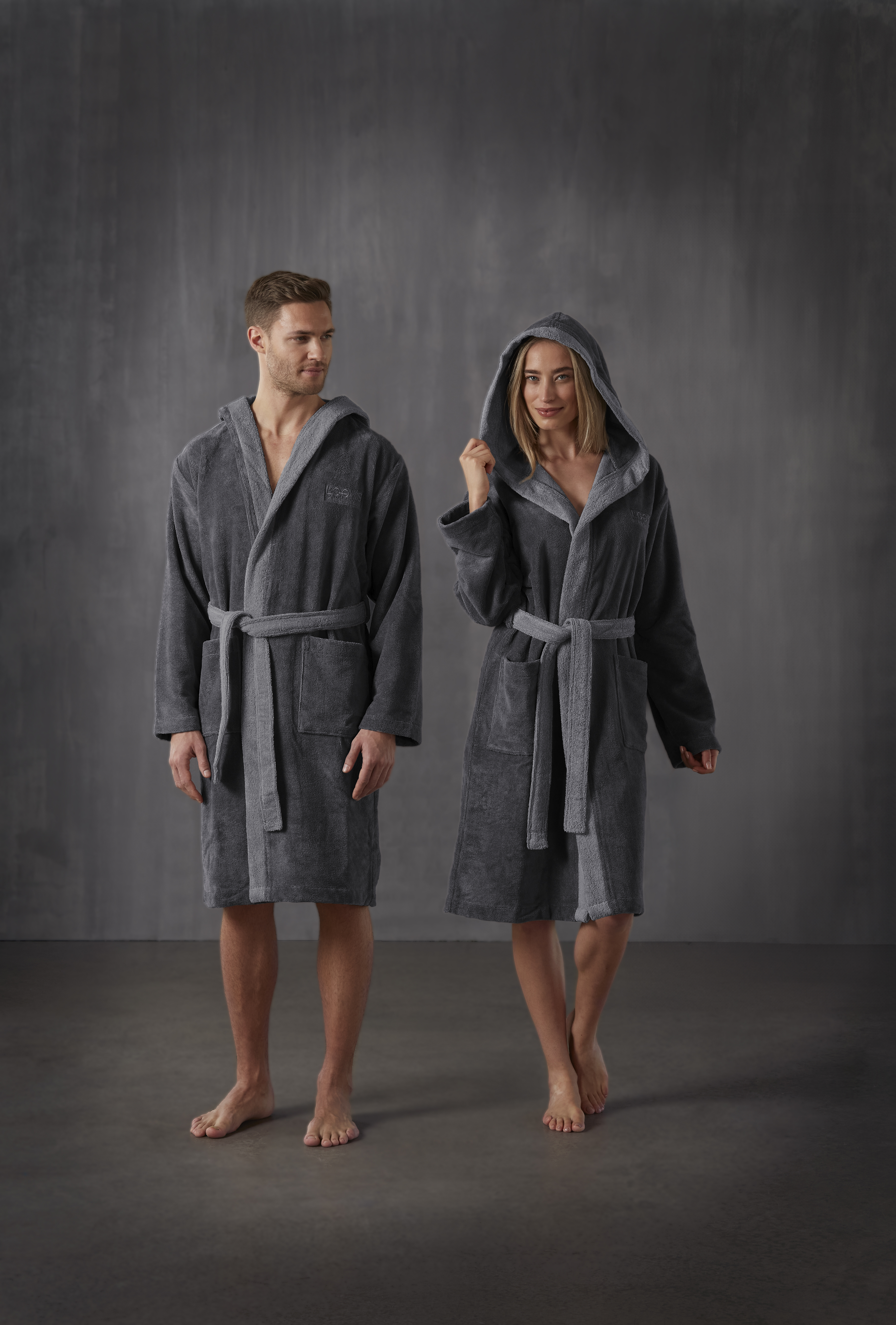 Bademantel Doubletouch LOOKS by Wolfgang Joop mit Kapuze